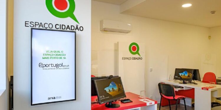 Estrangeiros vão ter vida facilitada para NIF, número de utente e de beneficiário