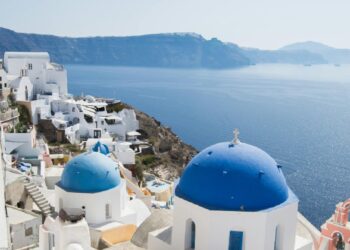 Grécia introduz semana laboral de 6 dias, em contraciclo com a Europa 12 Grécia introduz semana laboral de 6 dias, em contraciclo com a Europa