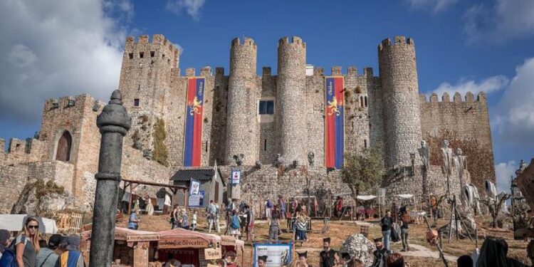 Mercado Óbidos abre esta semana para celebrar casamento de D. Dinis e D. Isabel