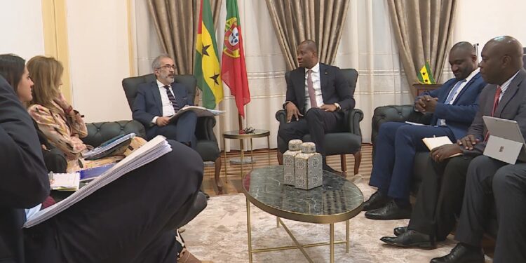 MNE impressionado com projeto de cooperação com São Tomé na saúde