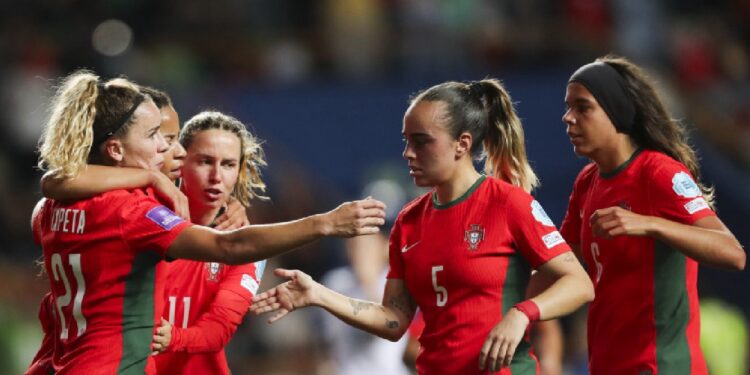 Jogadoras portuguesas motivadas para o Euro2025 na Suíça