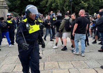 Membros da comunidade portuguesa em Londres dizem-se assustados com violência