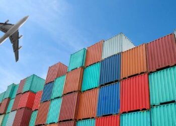 Excedente externo da economia portuguesa sobe para 4.113M€