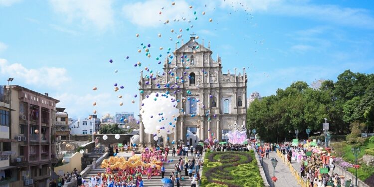 Macau: Turismo de verão continua a "aquecer"