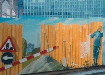 Estação Coimbra B do Metrobus 'ganha' obra de arte de Paul de Gobert