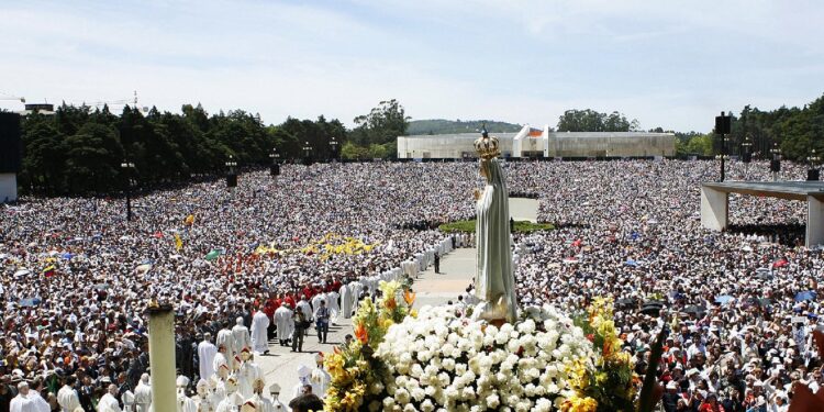 Milhares de migrantes esperados hoje na peregrinação de agosto a Fátima