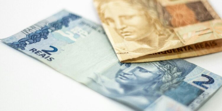 Brasil registou recorde histórico de arrecadação de impostos em julho