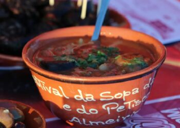 Adora Sopa da Pedra? Então tem de ir ao Festival da Sopa da Pedra em Almeirim