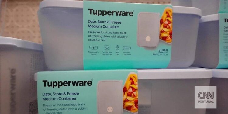 Como é que a Tupperware, que todos conhecem, faliu? E a fábrica em Portugal?