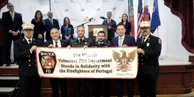 EUA: Montenegro promete impostos mais baixos e menos burocracia para investir em Portugal