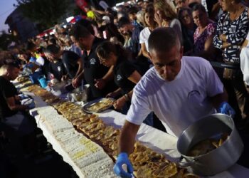 A “maior bifana do mundo” foi cozinhada em Vendas Novas