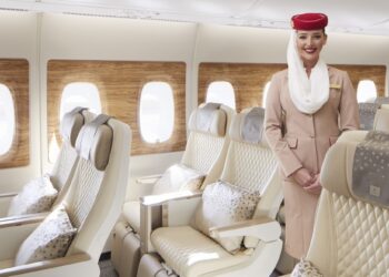 Companhia aérea Emirates recruta em Portugal