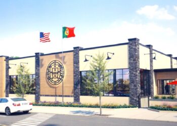 Montenegro quer reforço da cooperação com Estados Unidos e promete mais apoio aos emigrantes