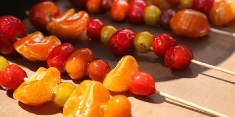 Crianças com queimaduras graves após tendência viral do TikTok