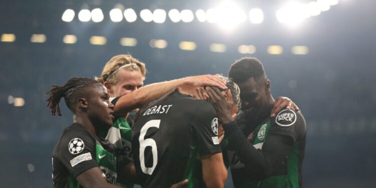 Sporting entra a vencer na Champions