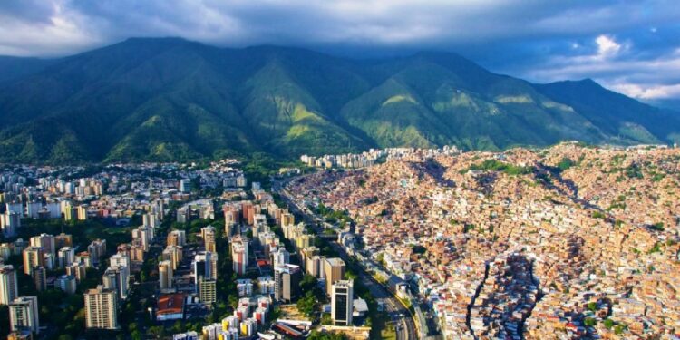 Governo em conversações para libertação de português detido na Venezuela