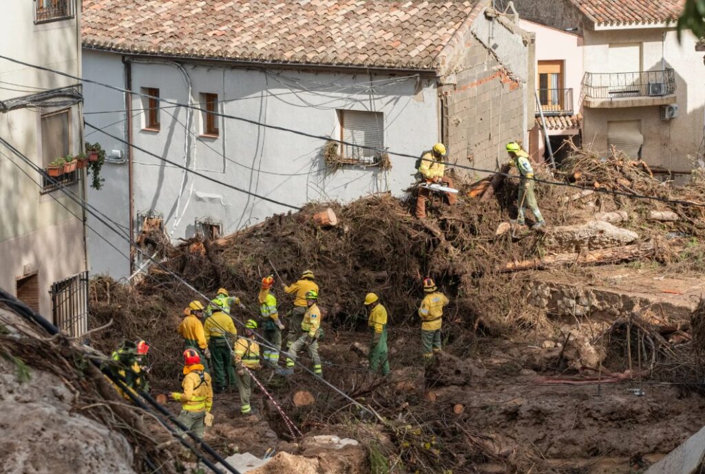 Casas inundadas e carros destruídos. As imagens do temporal em Espanha