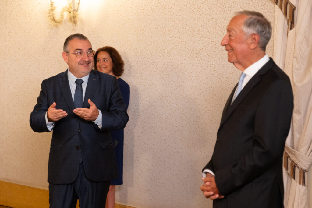 Autarcas de origem portuguesa eleitos em França recebidos em Belém (com fotos)