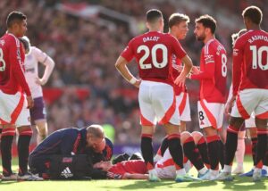 Arrepiante: Joelhada deixou jogador com a cabeça neste estado 13 Arrepiante: Joelhada deixou jogador com a cabeça neste estado