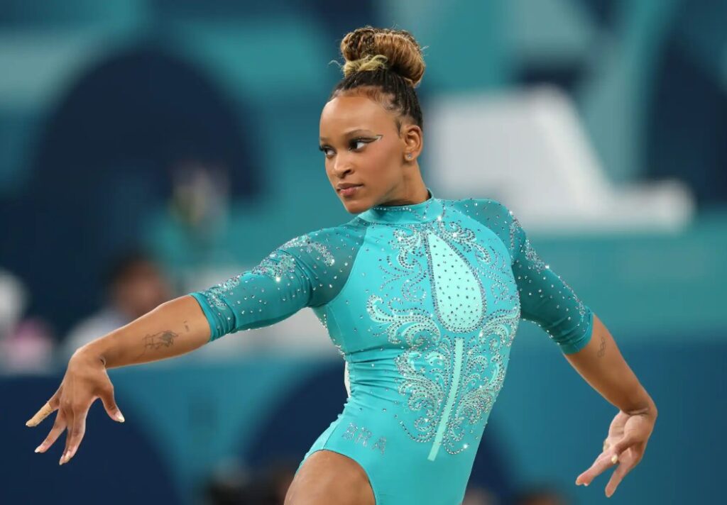 CR7 entre os mais comercializáveis do mundo (COM FOTOS) 17 CR7 entre os mais comercializáveis do mundo (COM FOTOS)