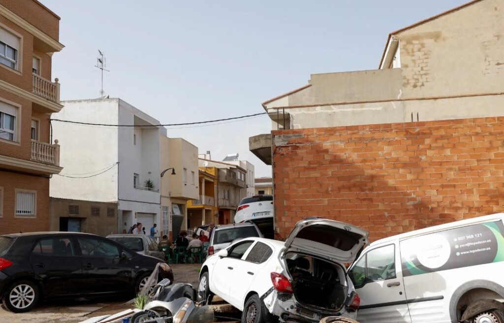 Casas inundadas e carros destruídos. As imagens do temporal em Espanha