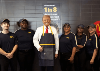 Trump trabalhou no McDonald's e há (muitas) imagens