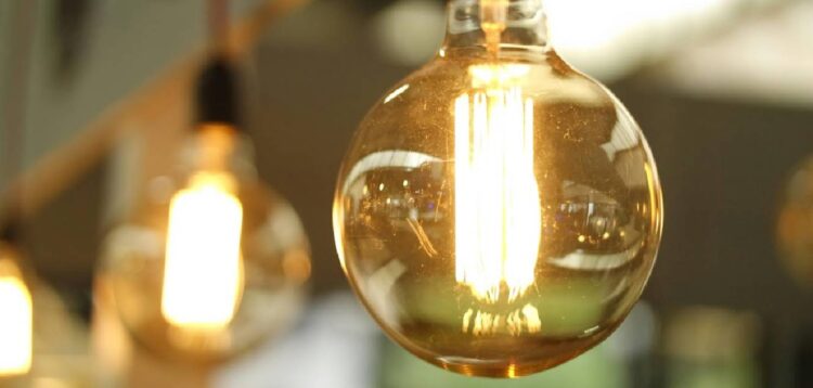 Portugal e Espanha querem mercado ibérico de eletricidade por mais 20 anos