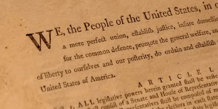 Cópia rara da Constituição dos EUA vendida por 8 milhões 11 Cópia rara da Constituição dos EUA vendida por 8 milhões