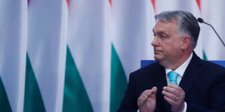Portugal e 12 países da UE criticam visita de Orbán a Tiblissi após eleições 11 Portugal e 12 países da UE criticam visita de Orbán a Tiblissi após eleições