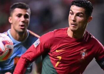 Rodri arrecadou Bola de Ouro e 'roubou' estatuto a Cristiano Ronaldo