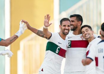 Portugal goleia Azerbaijão e segue para última ronda rumo ao Mundial de futebol de praia