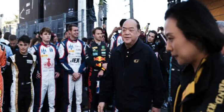 Líder de Macau diz ser preciso "melhor desenvolvimento" para fortalecer a China