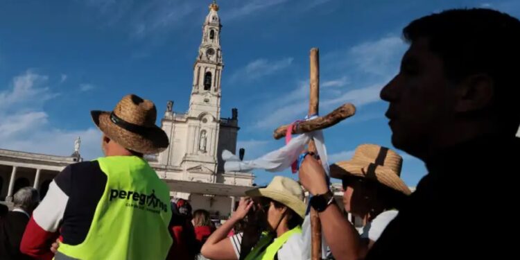 Santuário de Fátima divulga obras de arte que formam espólio único no Mundo 11 Santuário de Fátima divulga obras de arte que formam espólio único no Mundo