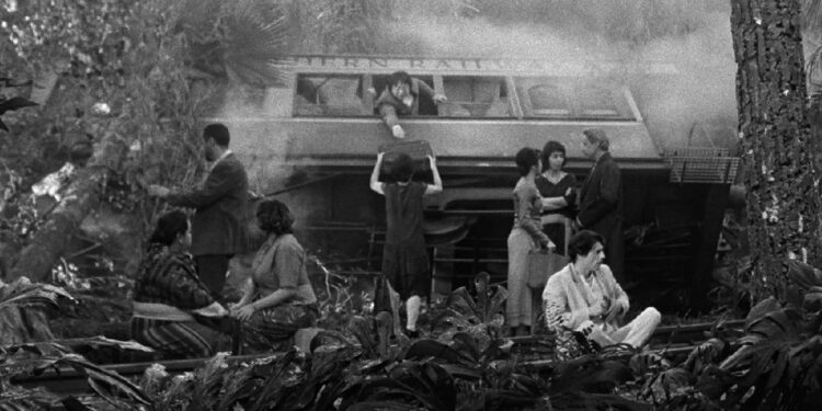 “Grand Tour”, candidato português aos Óscares, vai estar em exibição no Teatro Aveirense 11 “Grand Tour”, candidato português aos Óscares, vai estar em exibição no Teatro Aveirense