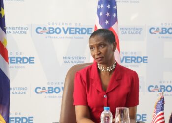 Ministra da Saúde de Cabo Verde vai ser galardoada com Prémio Especial Lusofonia