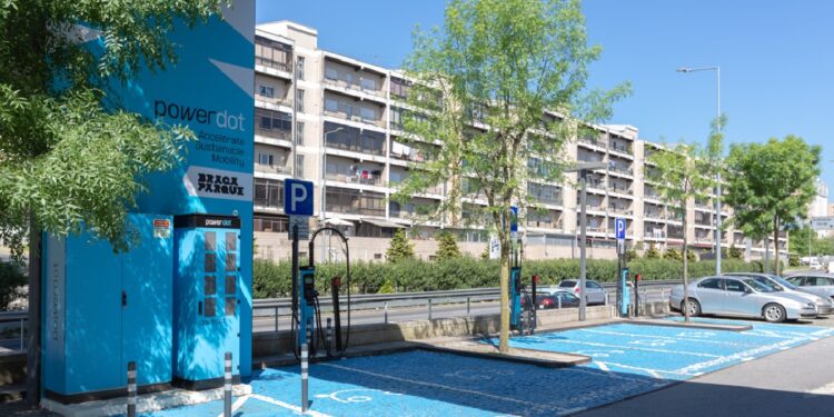 Portuguesa Powerdot ultrapassa Tesla e Total Energies em França 11 Portuguesa Powerdot ultrapassa Tesla e Total Energies em França