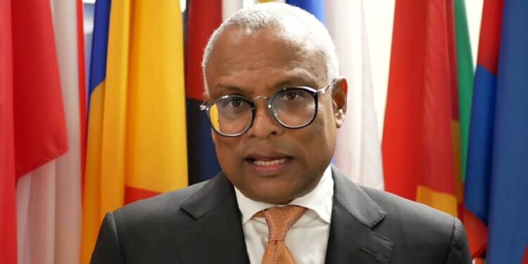 Presidente cabo-verdiano quer promover debate sobre desenvolvimento do país até 2075 e implicar a diáspora