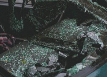 Duas portuguesas morrem em acidente após festa de halloween em Inglaterra