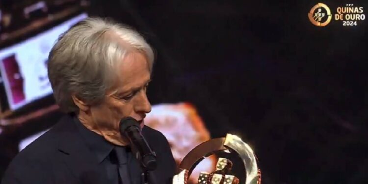 Jorge Jesus: "Tenho orgulho em ser português, tenho honra na história de Portugal" 11 Jorge Jesus: "Tenho orgulho em ser português, tenho honra na história de Portugal"