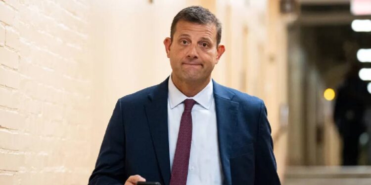 Lusodescendente derrota democrata em distrito decisivo na Califórnia