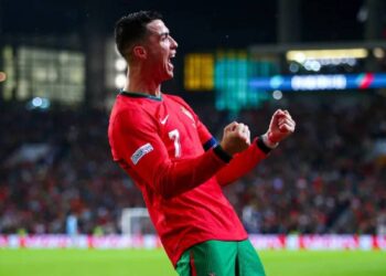 Portugal vence a Polónia com bis do génio CR7 13 Portugal vence a Polónia com bis do génio CR7