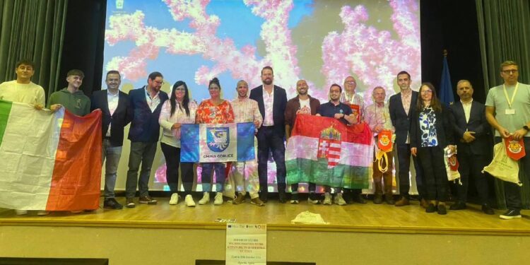 Autarquias portuguesas em encontros internacionais de Comunidades Locais