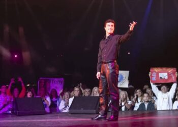 Série sobre Tony Carreira vai estrear ainda este ano