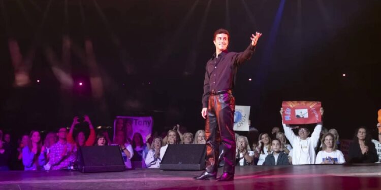 Série sobre Tony Carreira vai estrear ainda este ano 11 Série sobre Tony Carreira vai estrear ainda este ano