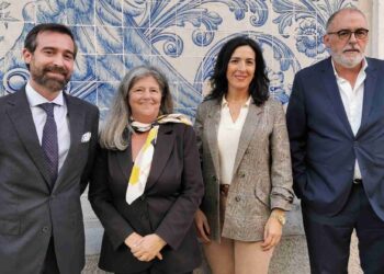 Portugal e Espanha querem eliminar fronteiras para promover o turismo 12 Portugal e Espanha querem eliminar fronteiras para promover o turismo