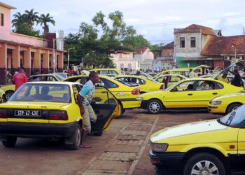São Tomé e Príncipe. Cerca de 30 mil pessoas vivem em pobreza extrema